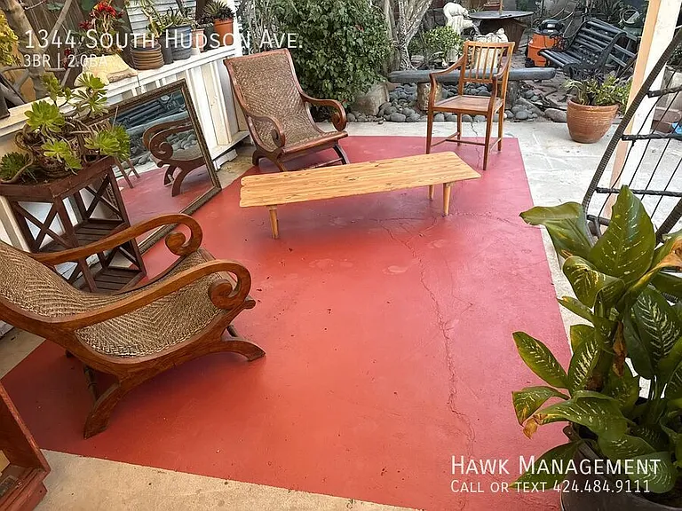 1344 S Hudson Ave — Photo 6