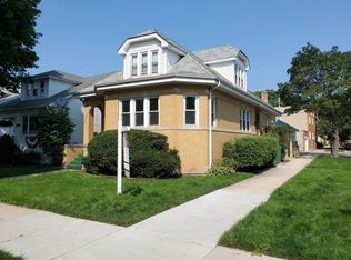 5701 N Meade Ave, Chicago, IL 60646