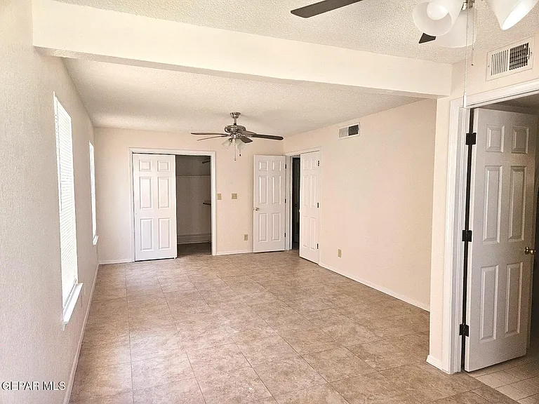 7700 Dianjou Dr — Photo 9