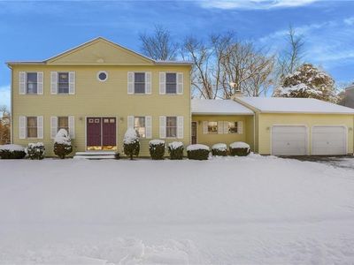 10 Arrowhead Way, Warwick, RI, 02886