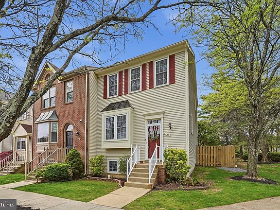 2nd image of 1443 Bluemont Ct
