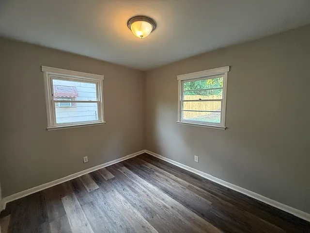 1012 Meadowbrook Blvd — Photo 19