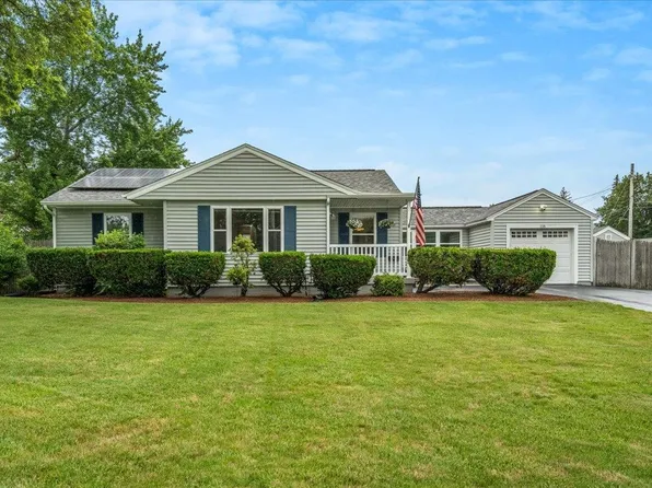 118 Robinson Road, Nashua, NH 03060