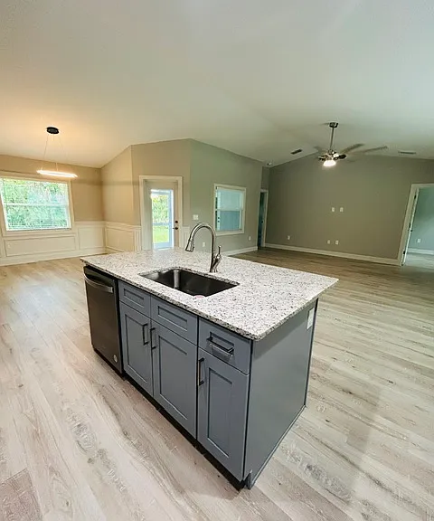 4668 Adderton Ave — Photo 3