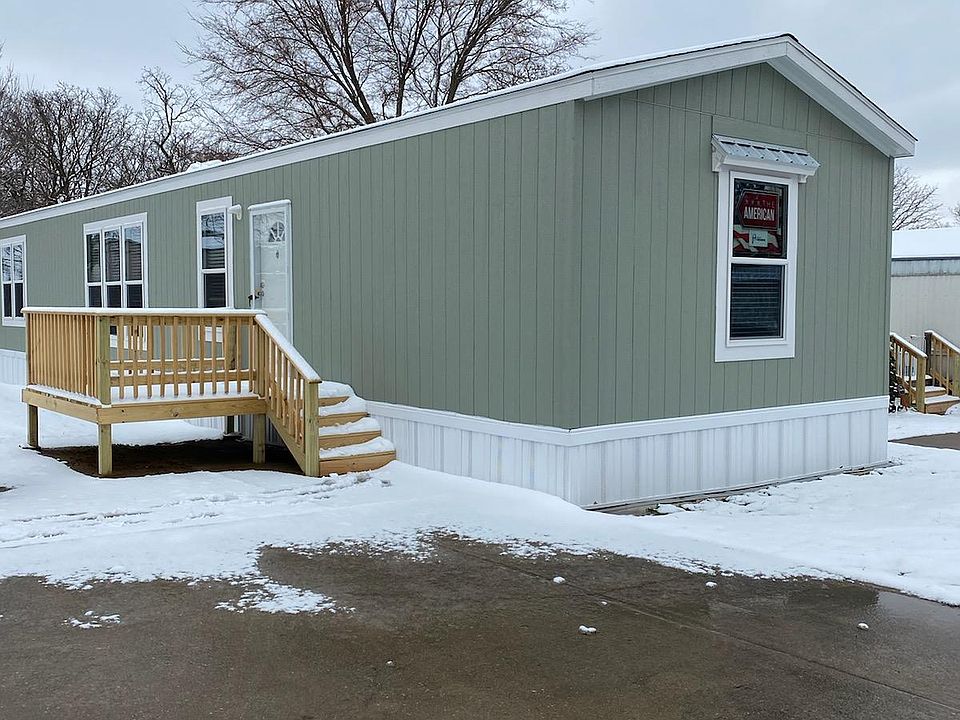 1st image of 8530 W 85th St #12