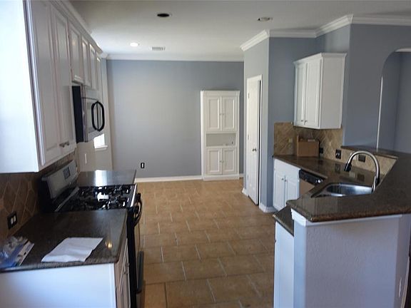 4th image of 6174 Warrington Ln