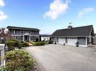 13309 Point Richmond Beach Rd NW, Gig Harbor, WA 98332