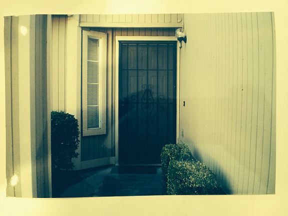 3rd image of 7656 Suncountry Ln