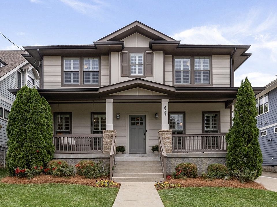 1st image of 2528 Ashwood Ave