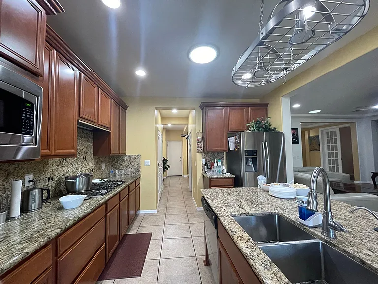 1554 W Pelican Ct — Photo 6