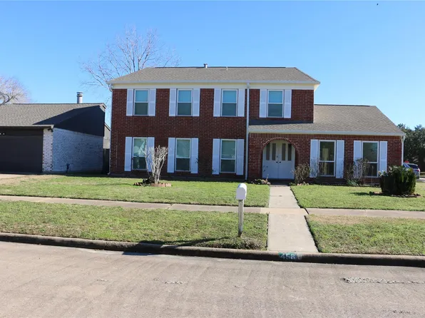 458 Woodrail Dr, Webster, TX 77598