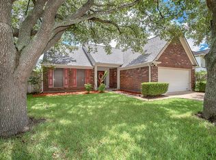3907 Dogwood Dr, Pearland, TX 77584