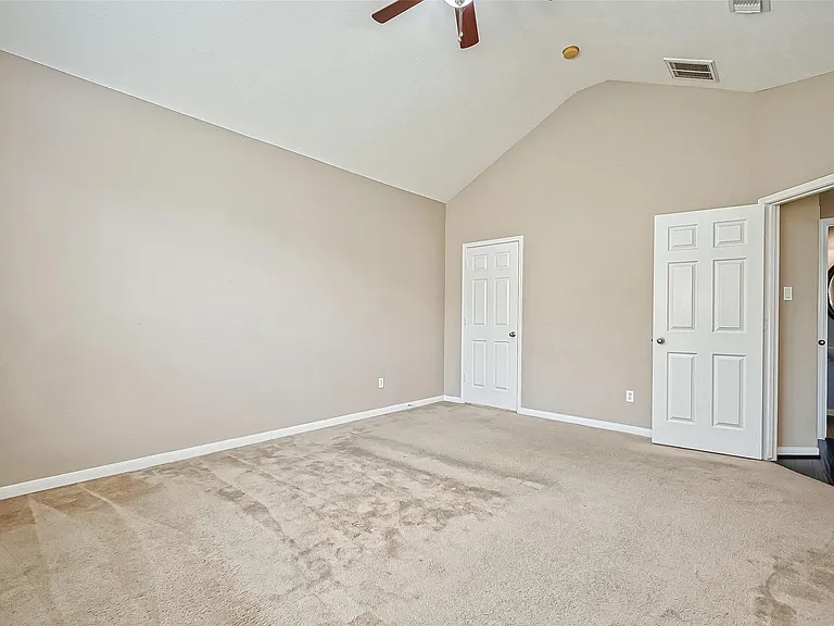 2218 Falcon Knoll Ln — Photo 23