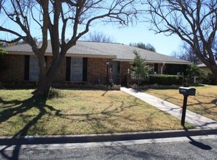 2933 Canyon Creek Dr, San Angelo, TX 76904