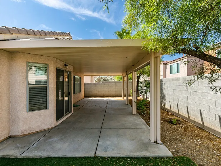 6763 Bison Creek St — Photo 3