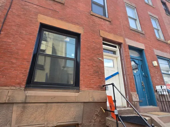 1438 McKean St, Philadelphia, PA 19145