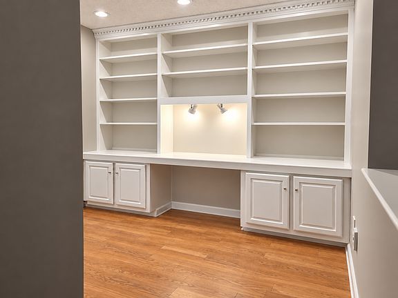 5th image of 220 Renaissance Pkwy NE APT 1320