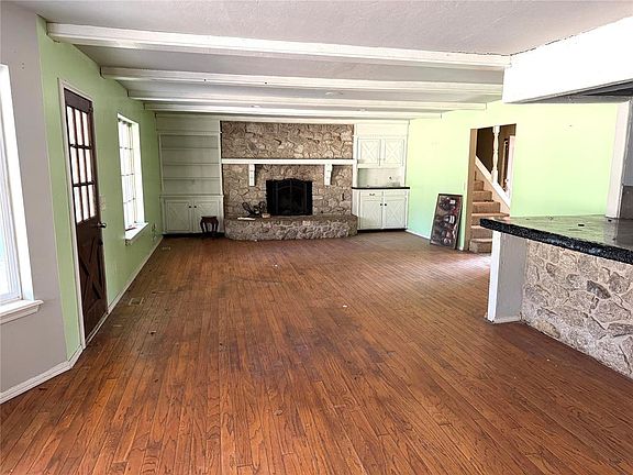 5th image of 6704 Hidden Hills Dr