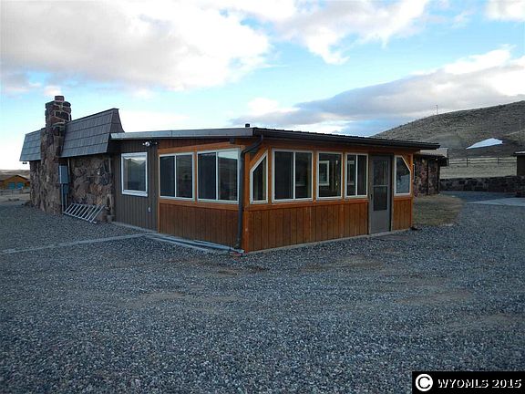 4th image of 42 Moose Dr
