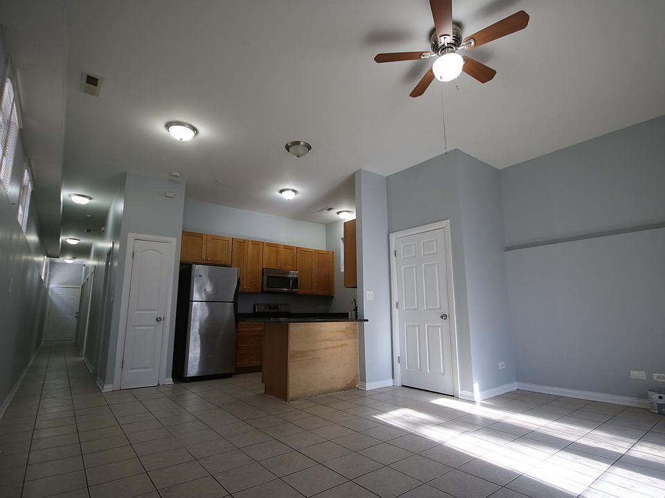 1st image of 3100 W Arthington St #G