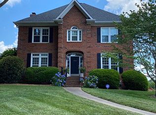 154 Scottsdale Dr, Advance, NC 27006