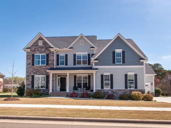 2005 Taramar Ln, Zebulon, NC 27597