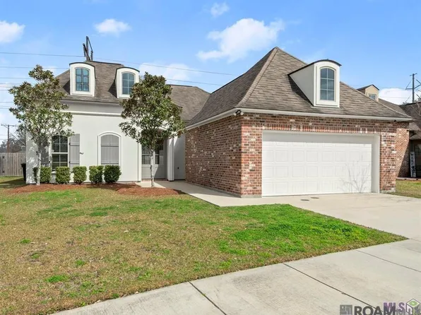 13015 Roundlake Dr, Baton Rouge, LA 70816