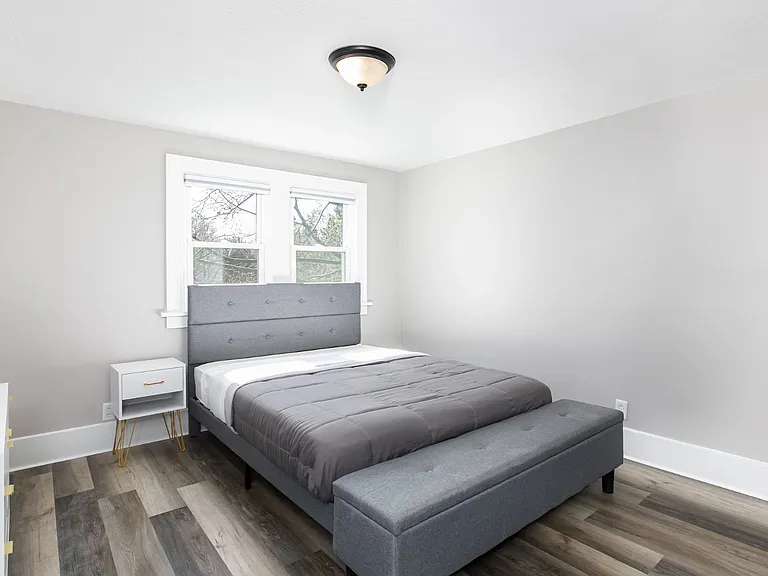 1250 Portage Ave — Photo 11