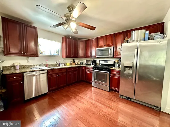 1402 Farmingdale Ave, Capitol Heights, MD 20743