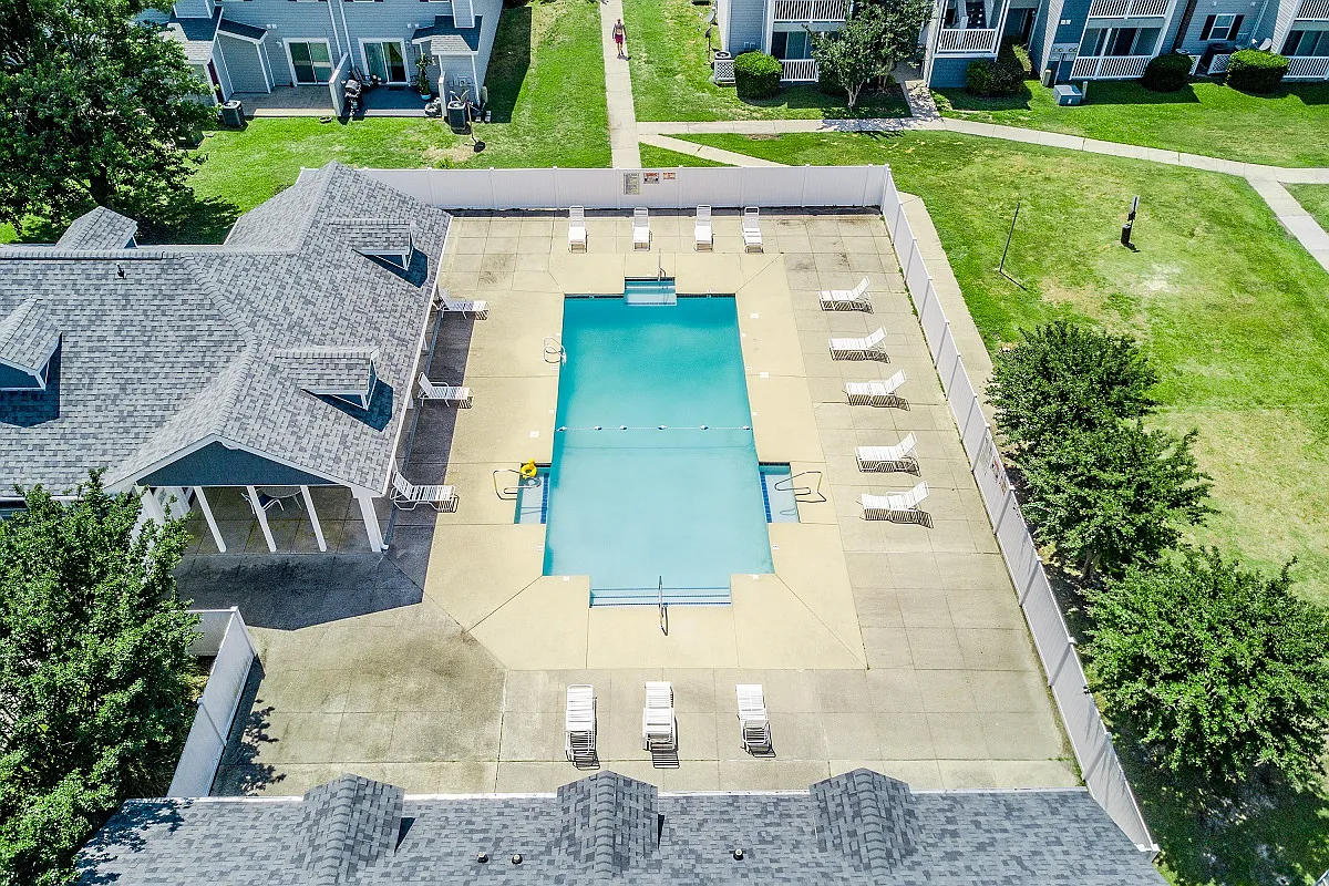 Blue Ridge Apartments — Photo 3