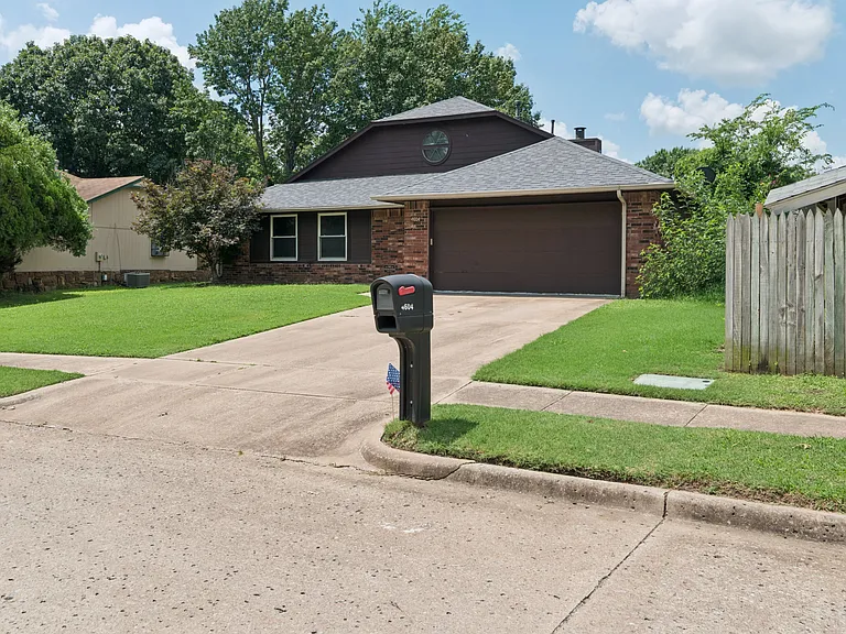 4604 S Ironwood Ave — Photo 36