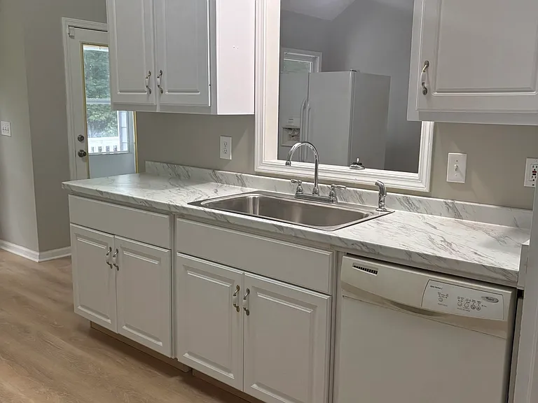 2700 Fort Daniels Dr — Photo 13