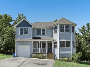 16 Houston Ext Avenue, Middletown, NY 10940