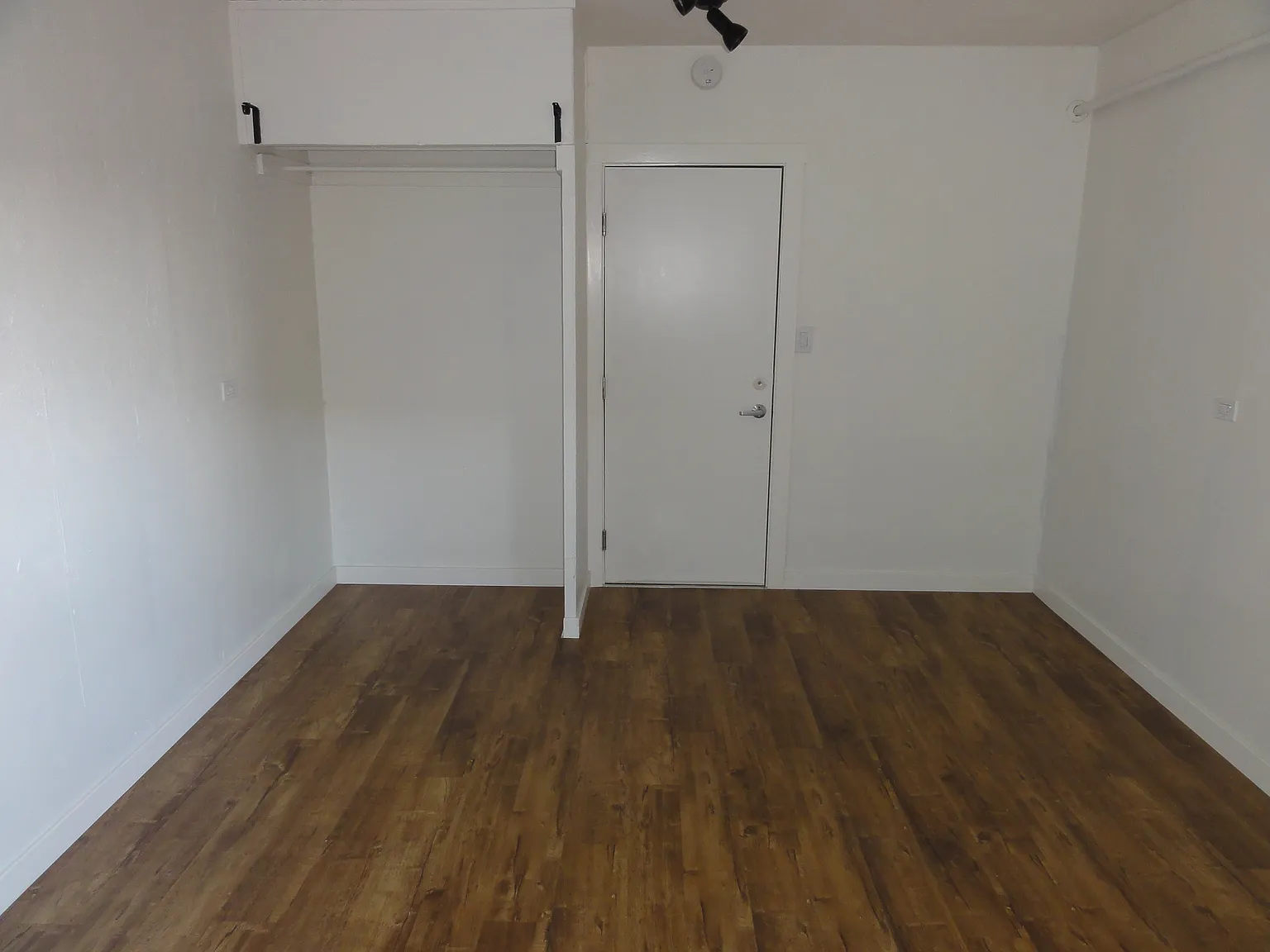 12 bed, $1,175 — Photo 2