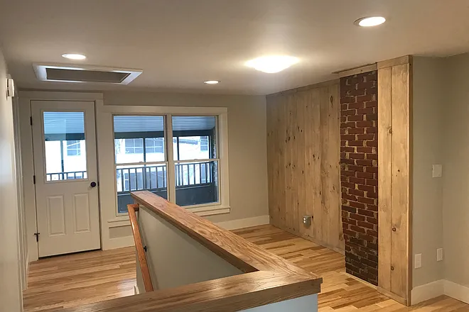 151 Pine St — Photo 8
