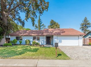 8931 Clancys Ct, Elk Grove, CA 95624