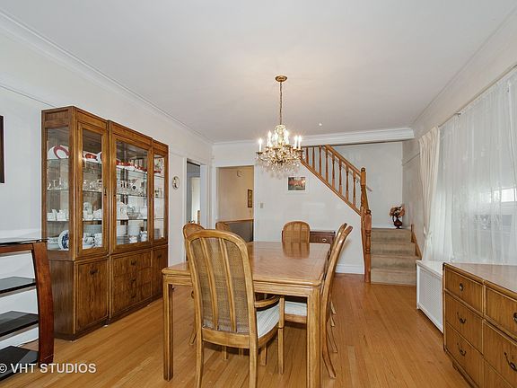 5th image of 5135 N Lowell Ave