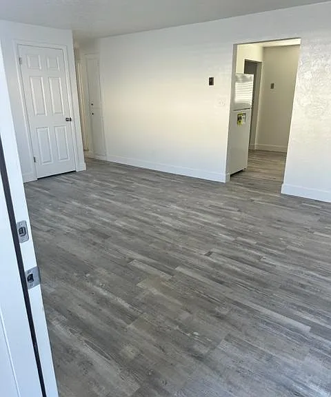 661 Hansen Ave #2 — Photo 2