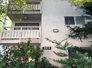 9011 35th Ave SW APT 301, Seattle, WA 98126