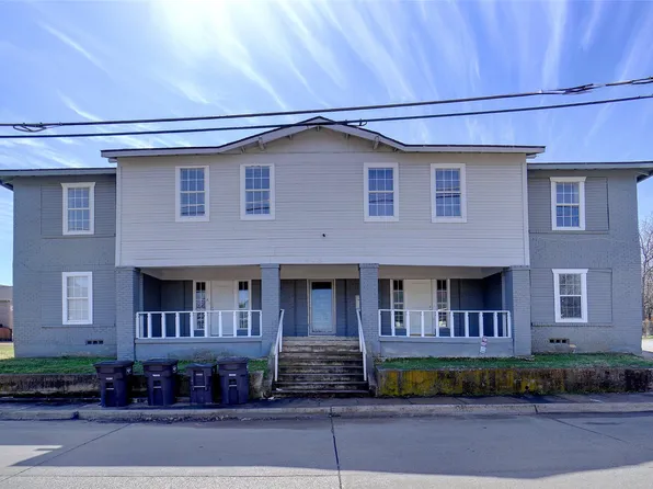 405 W Capps St, Fort Worth, TX 76110