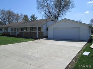 10216 W Knox St, Edwards, IL 61528