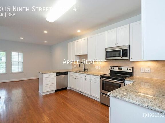 2nd image of 1015 9th St #1
