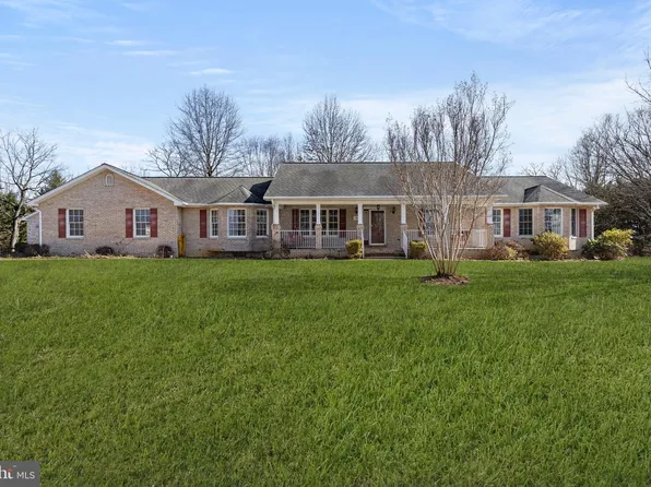 56 Smoot Rd, Woodstock, VA 22664