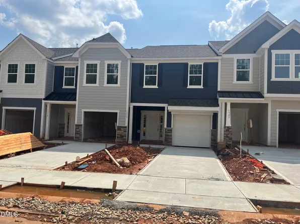 1307 Hammond Dr, Mebane, NC 27302