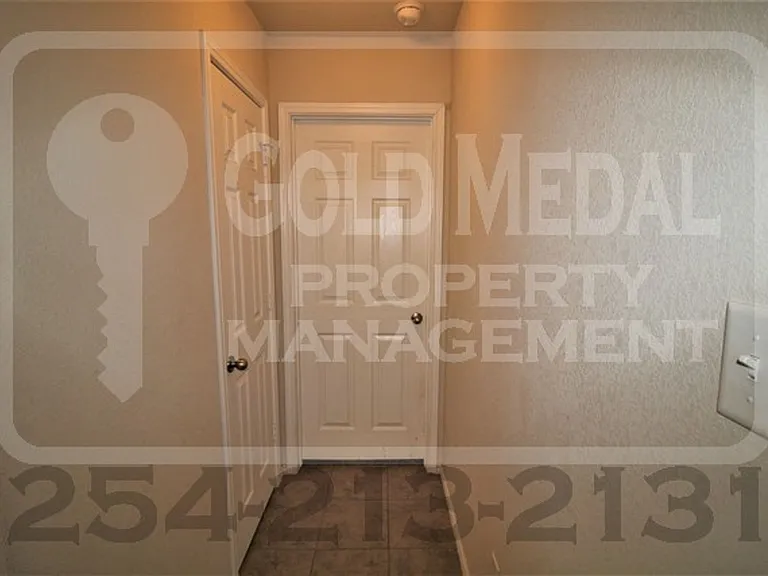 6309 Clear Brook Dr — Photo 13