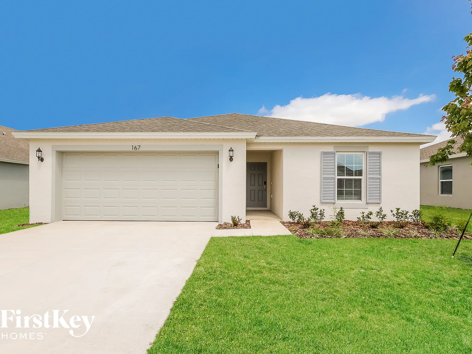4 bed, 2.0 bath, 1598 sqft, $2,025 — Photo 1