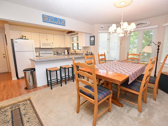 4th image of 9726 S Harbour Pointe Dr