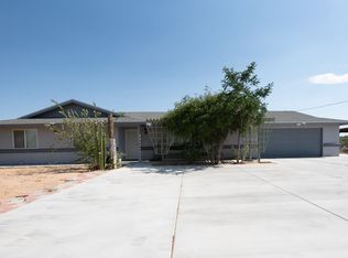 21667 Laguna Rd, Apple Valley, CA 92308