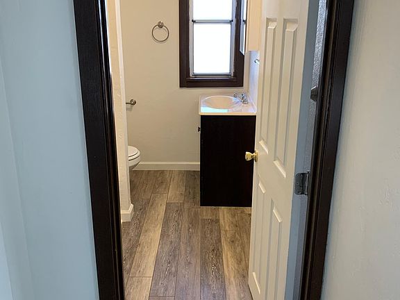5th image of 229 E Big Bear Blvd #2