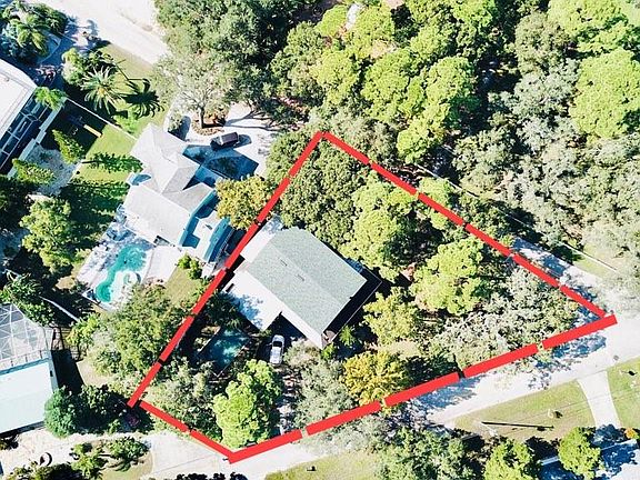 3rd image of 345 Shore Dr